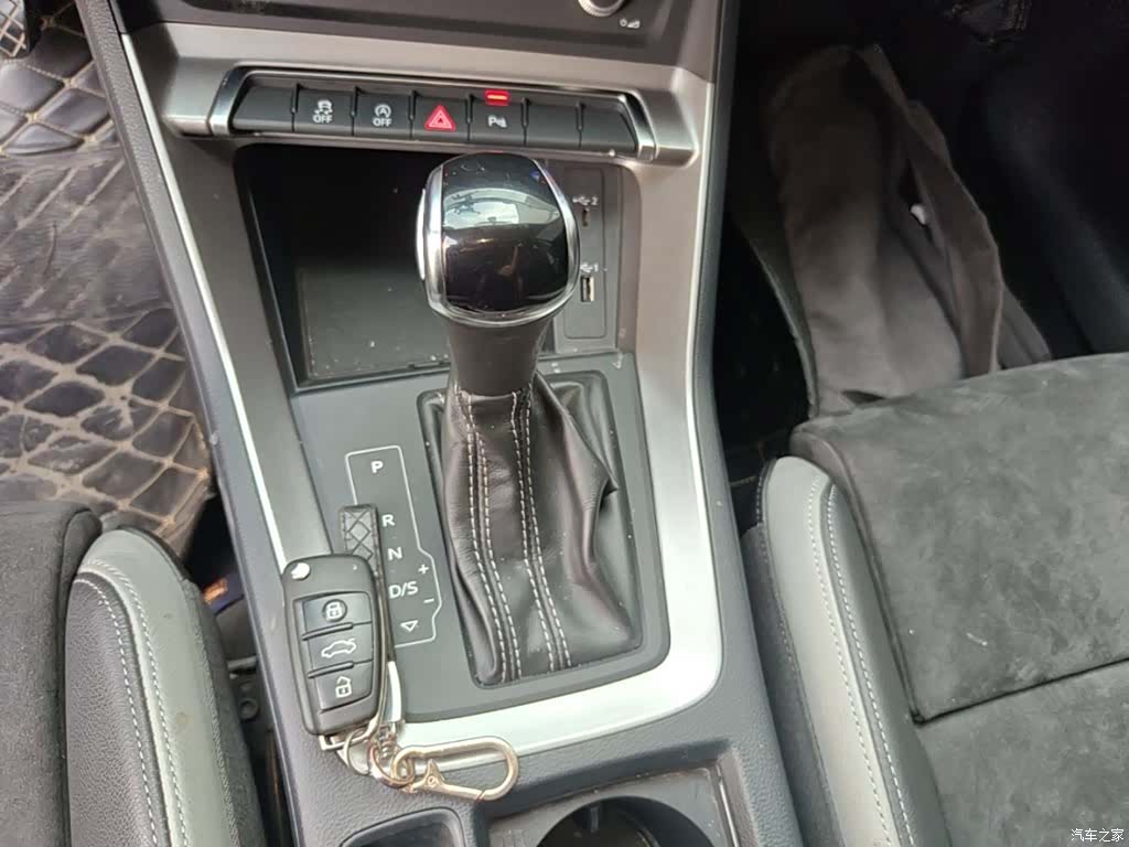 Audi Q3, 2020 14