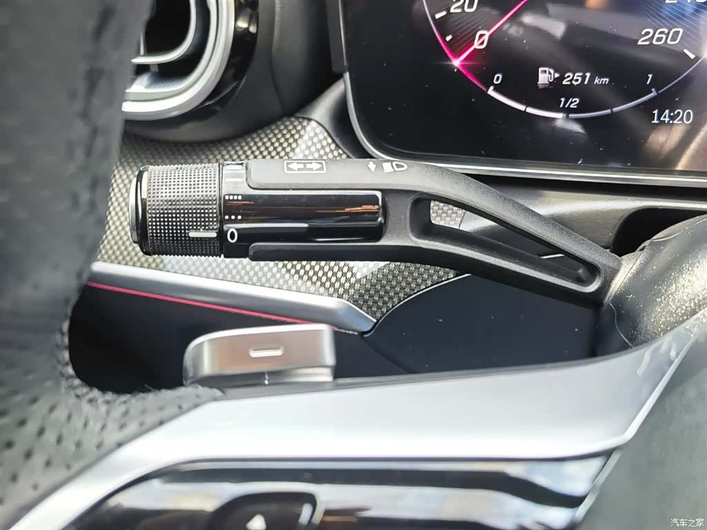Mercedes-Benz C-Class, 2022 25