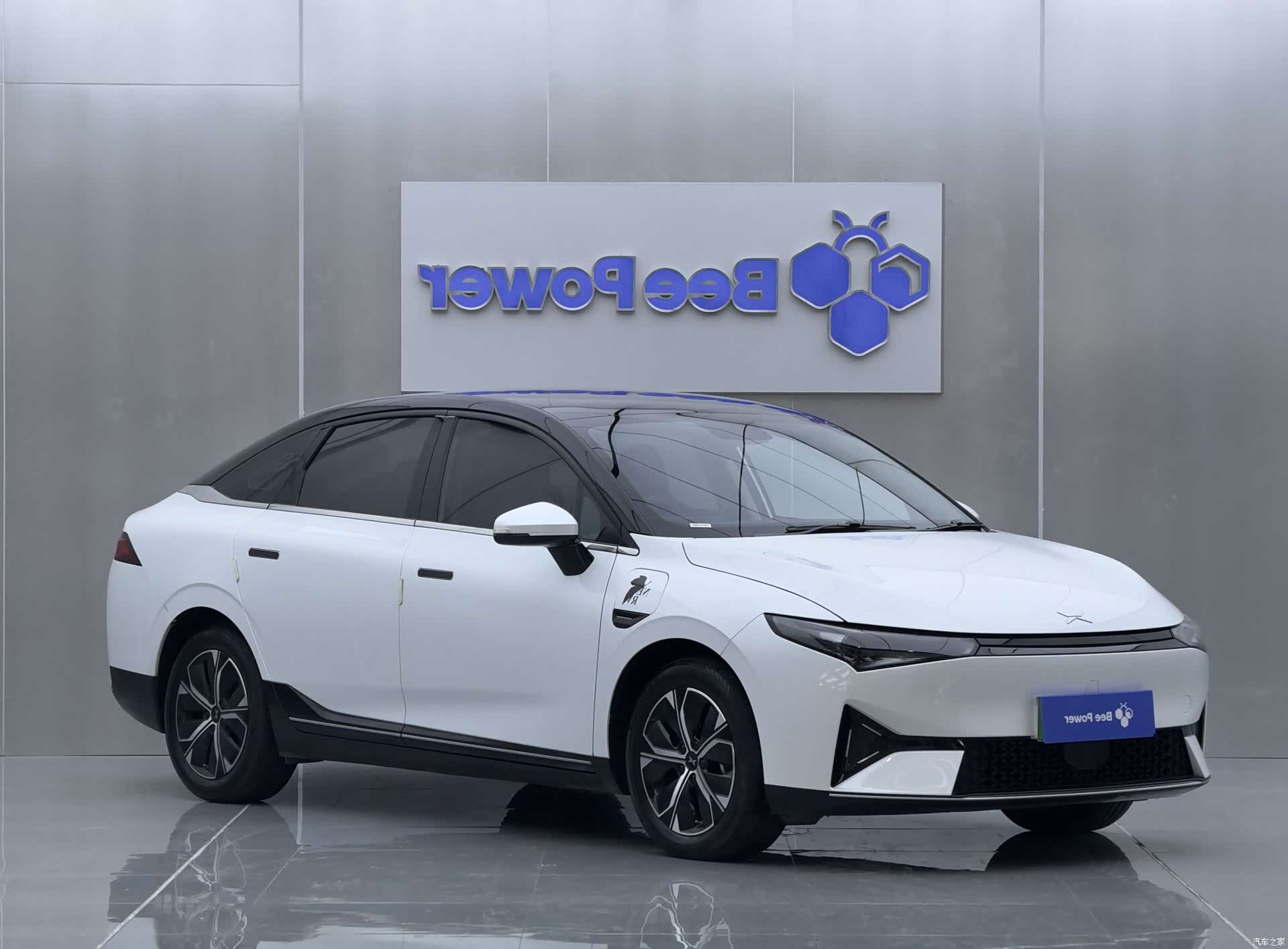 Xpeng P5, 2022 8
