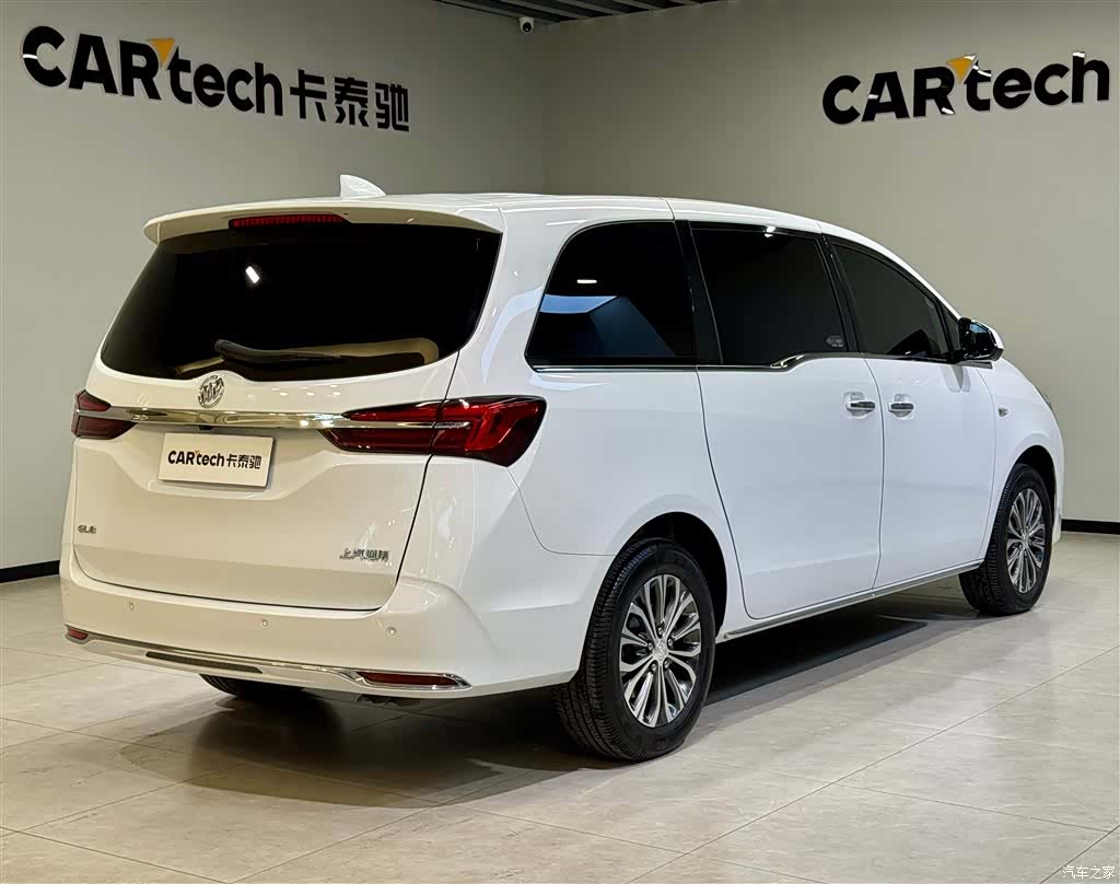 Buick GL8, 2025 3