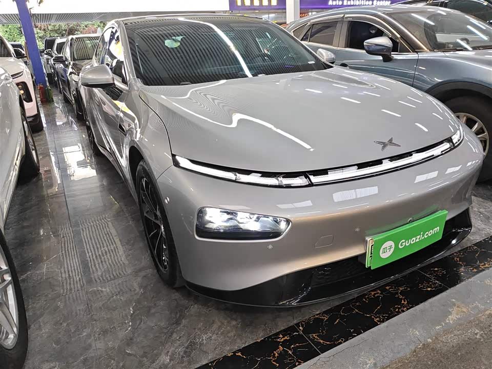 XPENG P7