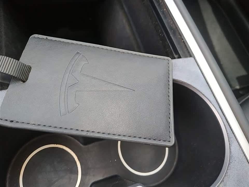 Tesla Model Y Tesla Model Y