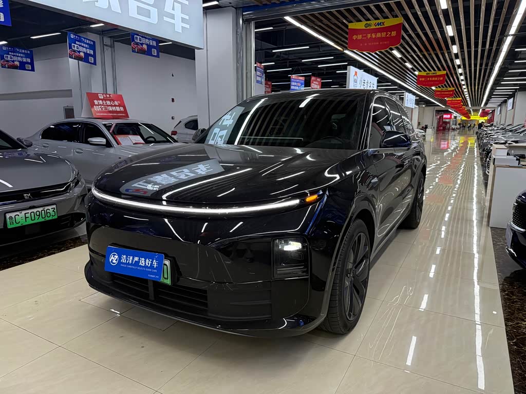 Li Auto L6