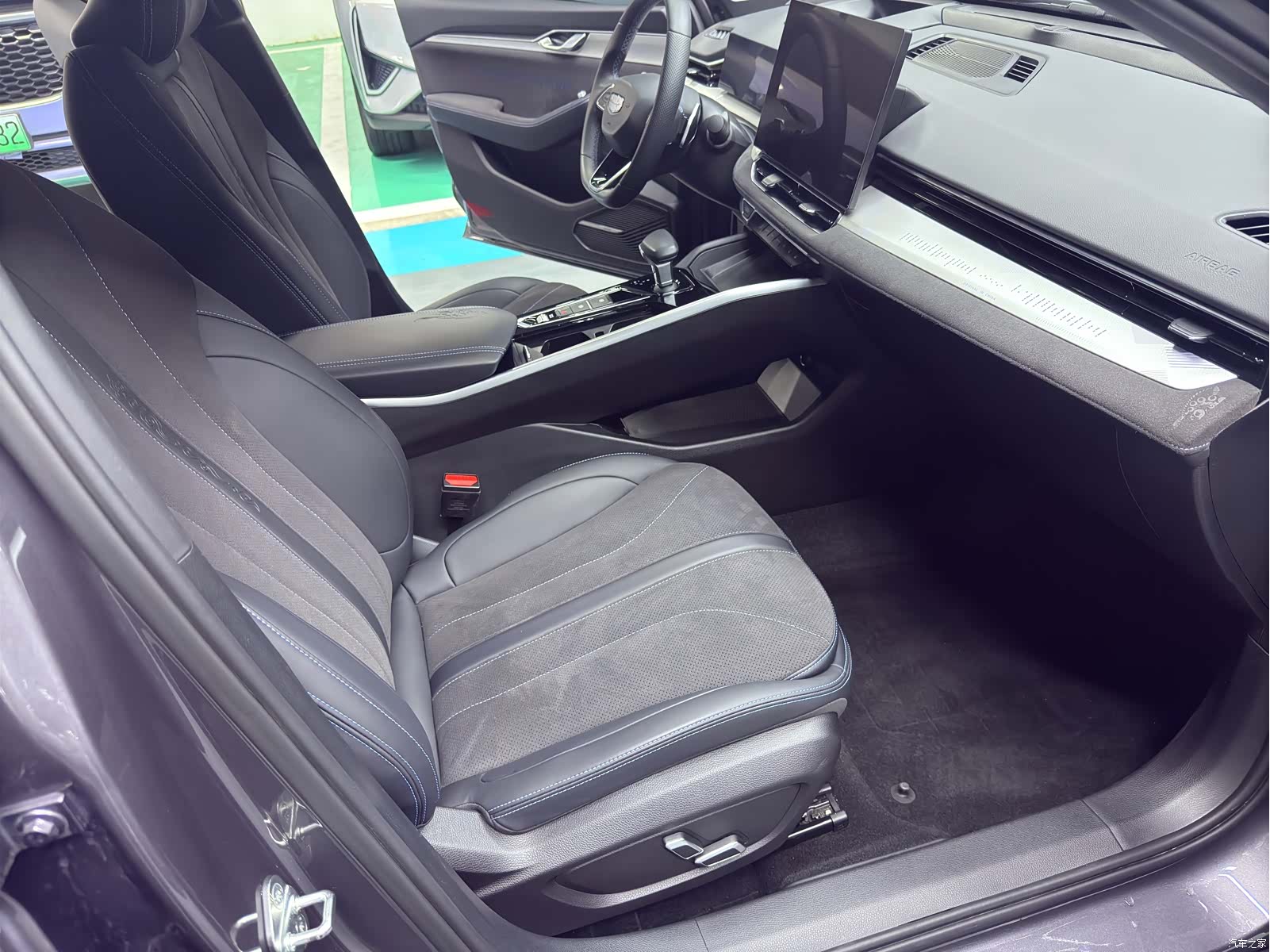 Geely Preface, 2025 18