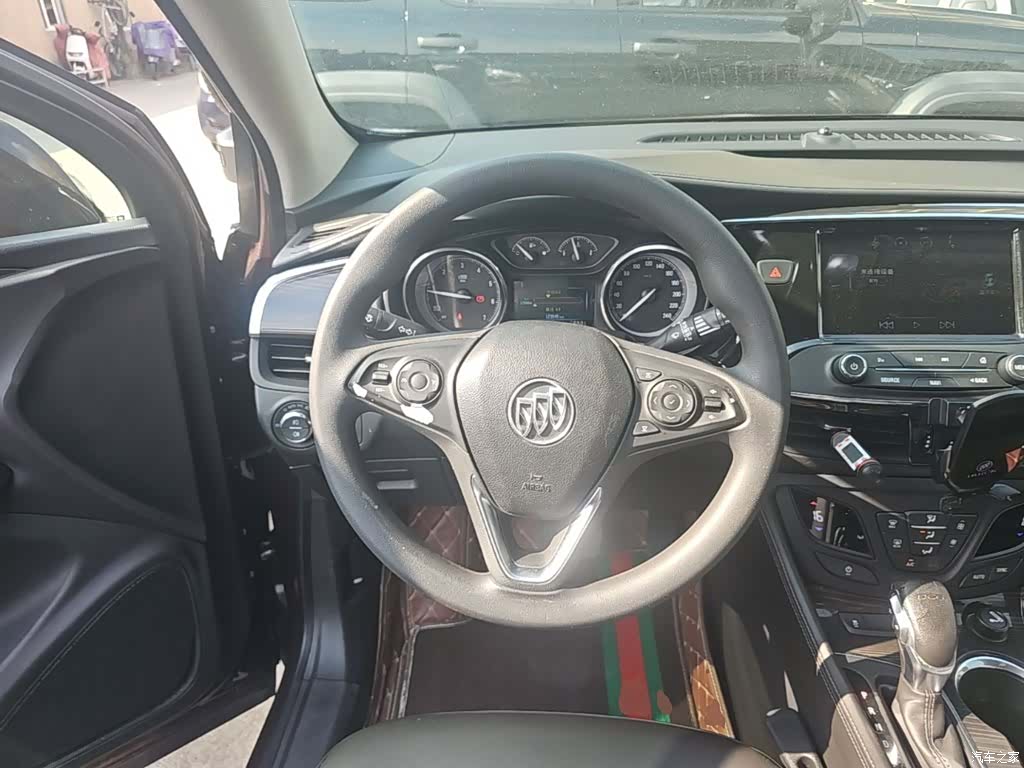 Buick Envision Plus, 2019 11
