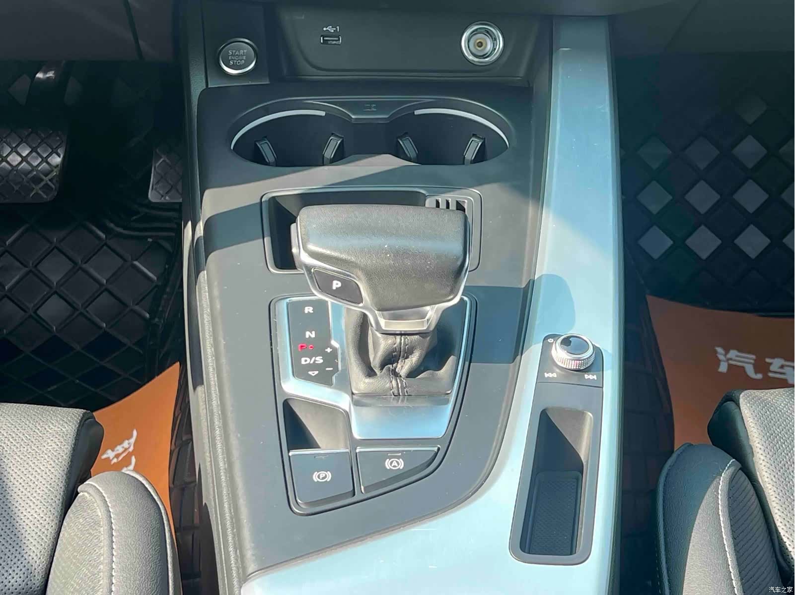 Audi A4L, 2024 13