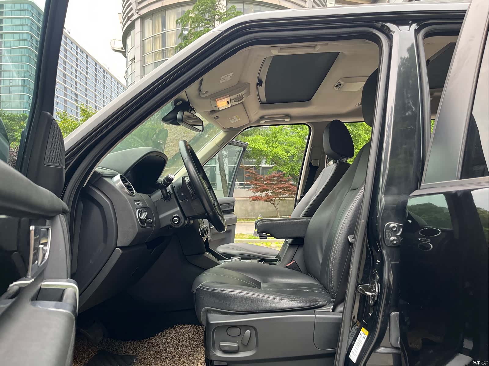 Land Rover Discovery, 2015 4