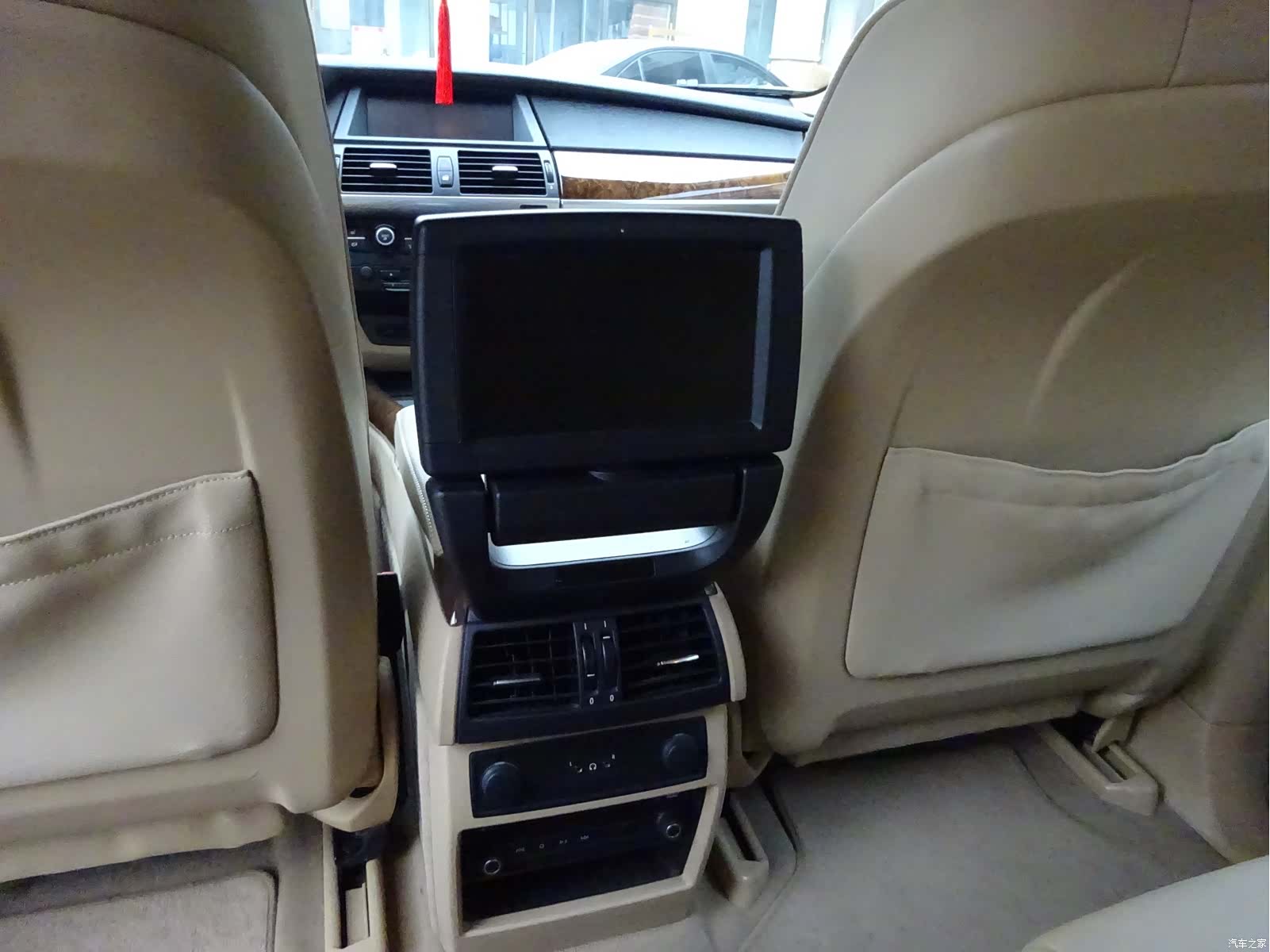 BMW X5, 2011 25