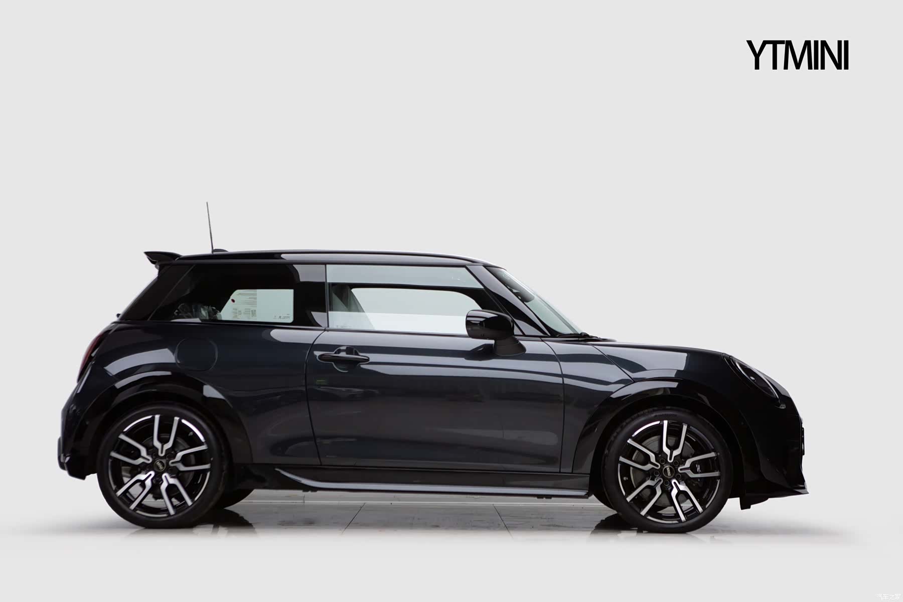 Mini Cooper, 2026 4
