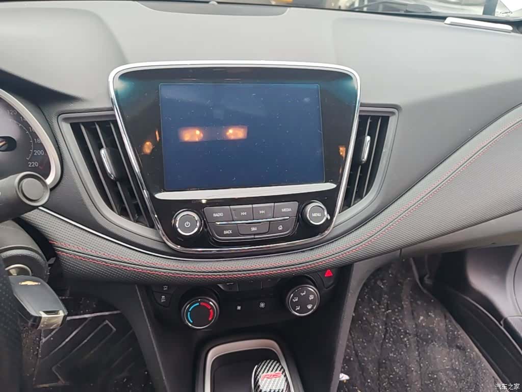 Chevrolet RS, 2022 13