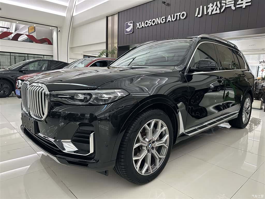 BMW X7, 2022 1