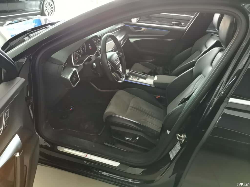 Audi A6L, 2023 15
