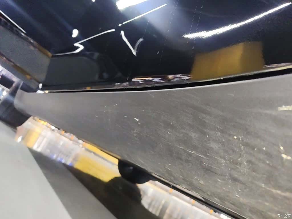 Tesla Model Y, 2024 21