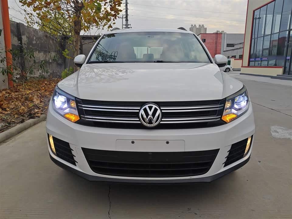 Volkswagen Tiguan