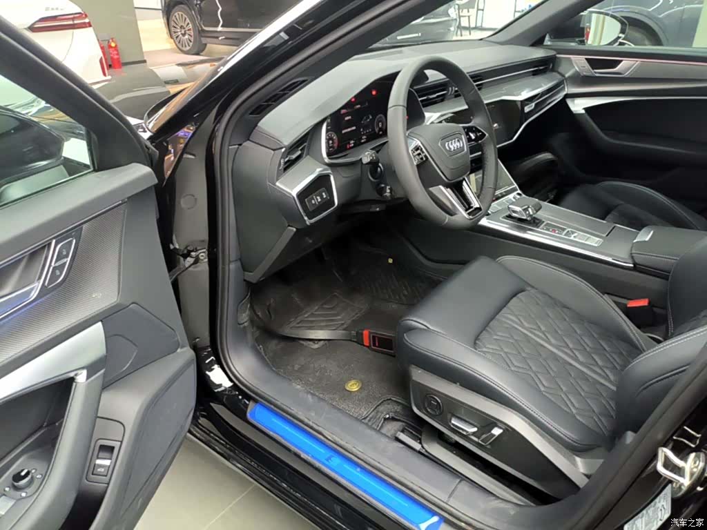 Audi A6L, 2026 16