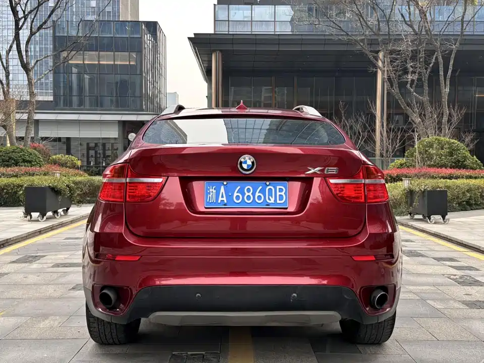 BMW X6