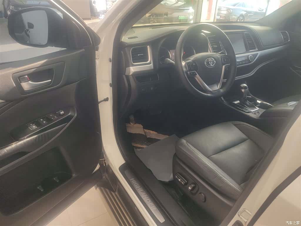 Toyota Highlander, 2017 16