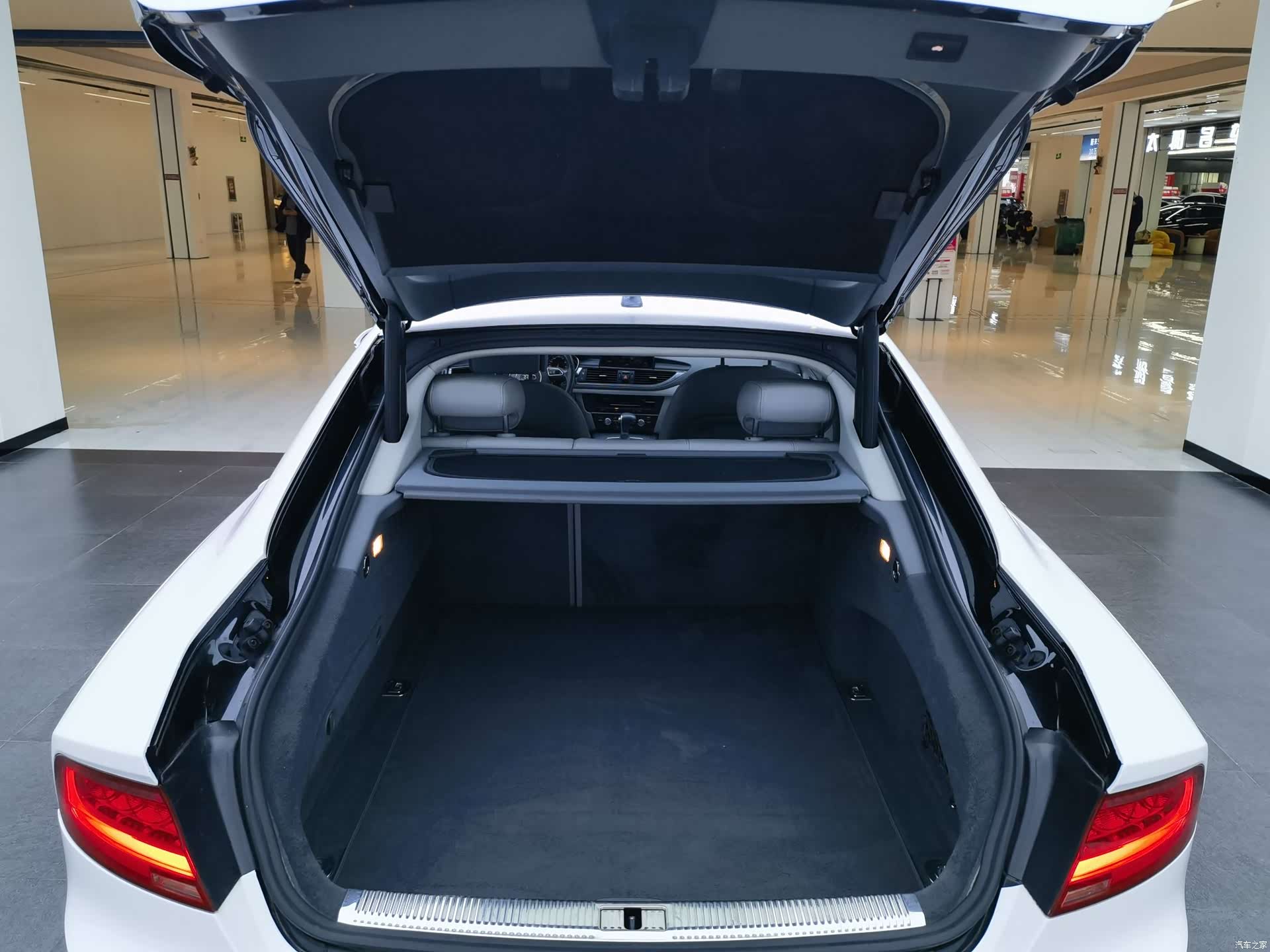 Audi A7, 2013 8