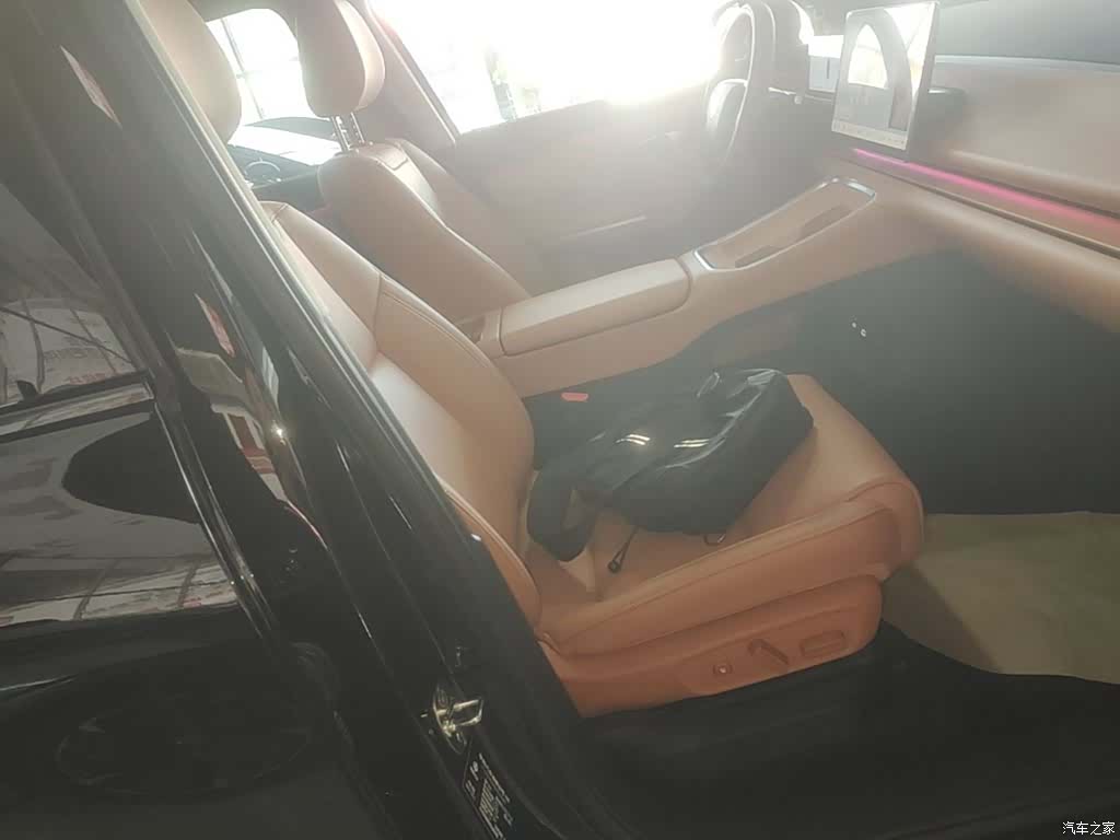 Leapmotor C16, 2025 25