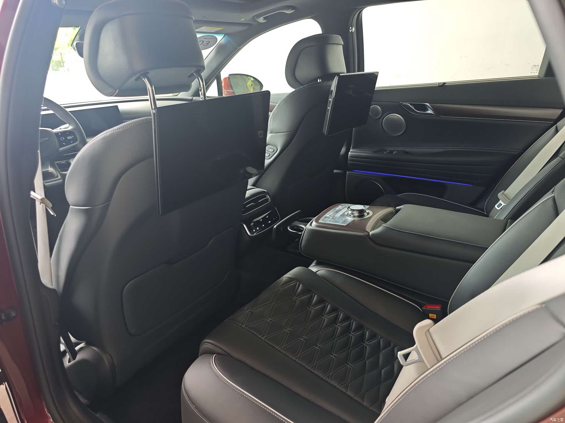 Genesis G80, 2024 6
