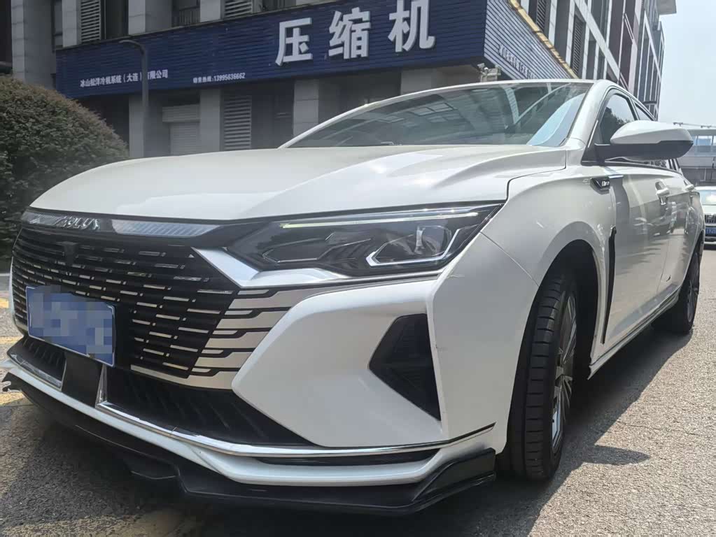 Dongfeng MAX