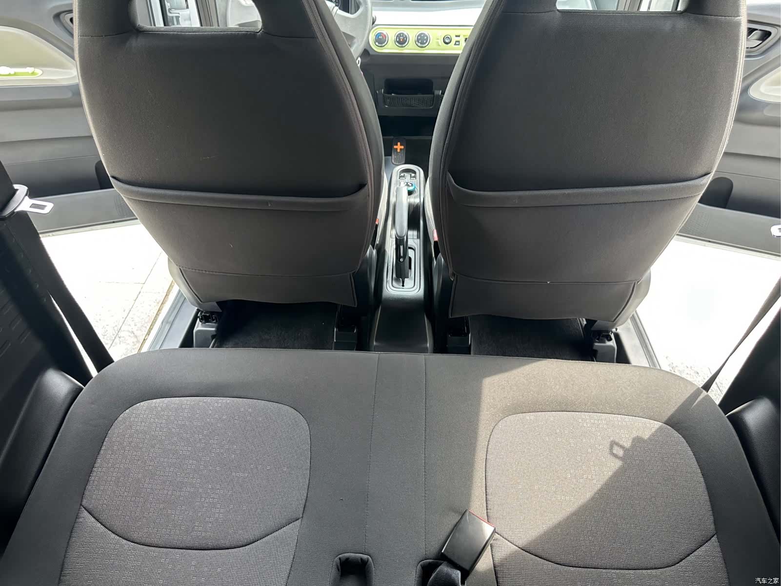 Wuling MINIEV, 2022 15