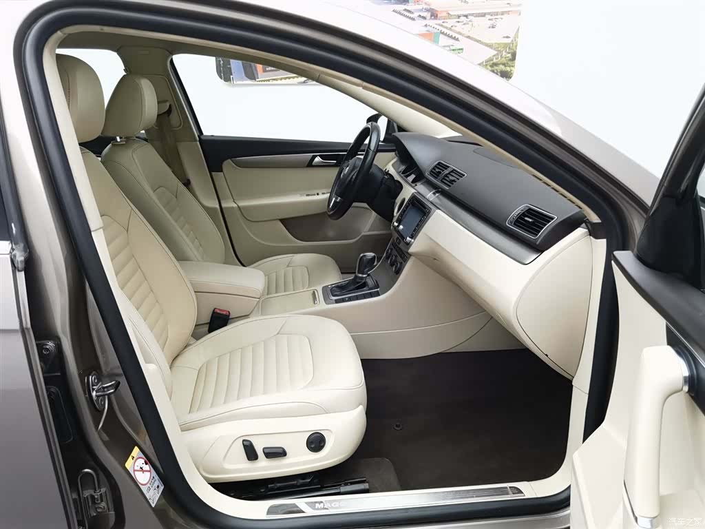 Volkswagen Magotan, 2014 23