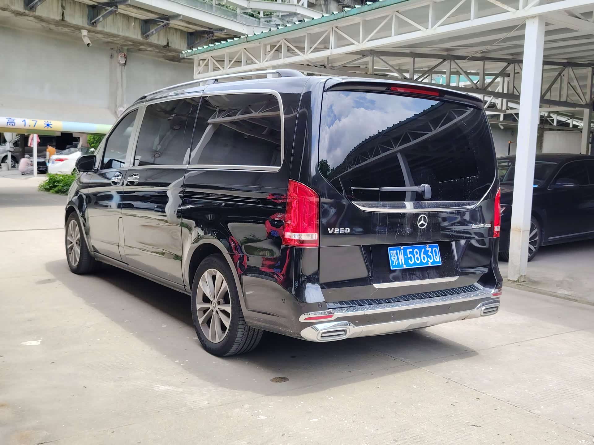 Mercedes-Benz V-Class, 2022 21
