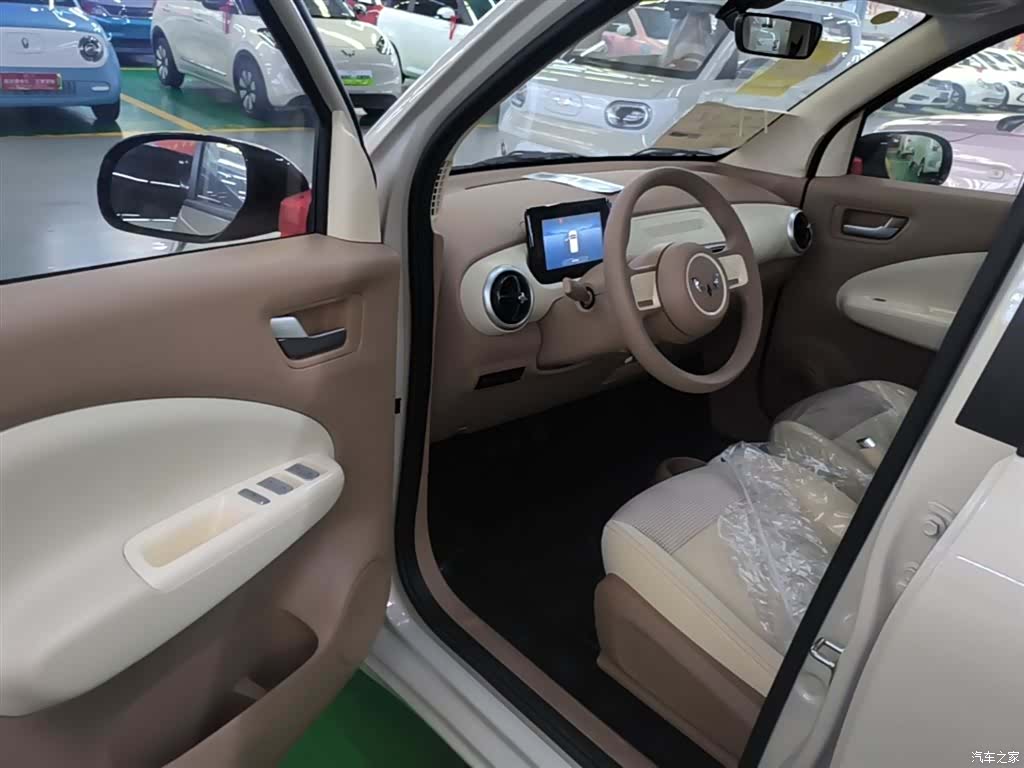Wuling MINIEV, 2026 16