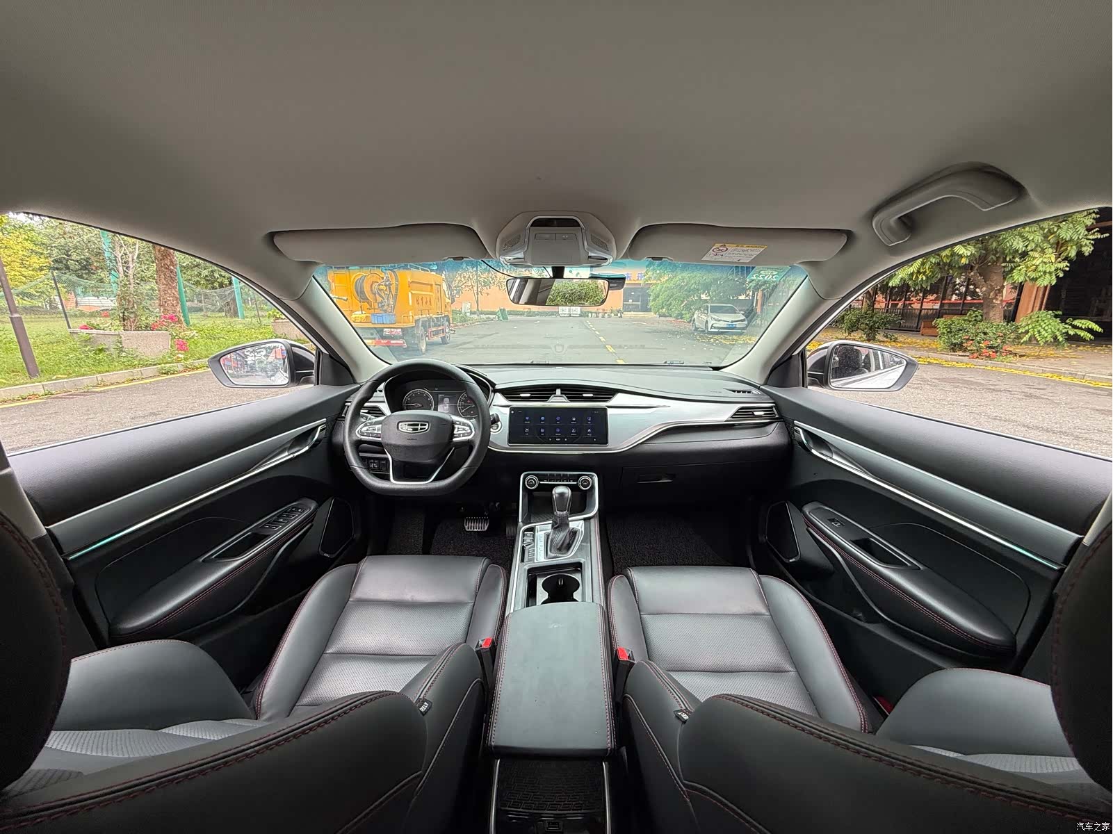 Geely Binray, 2020 12