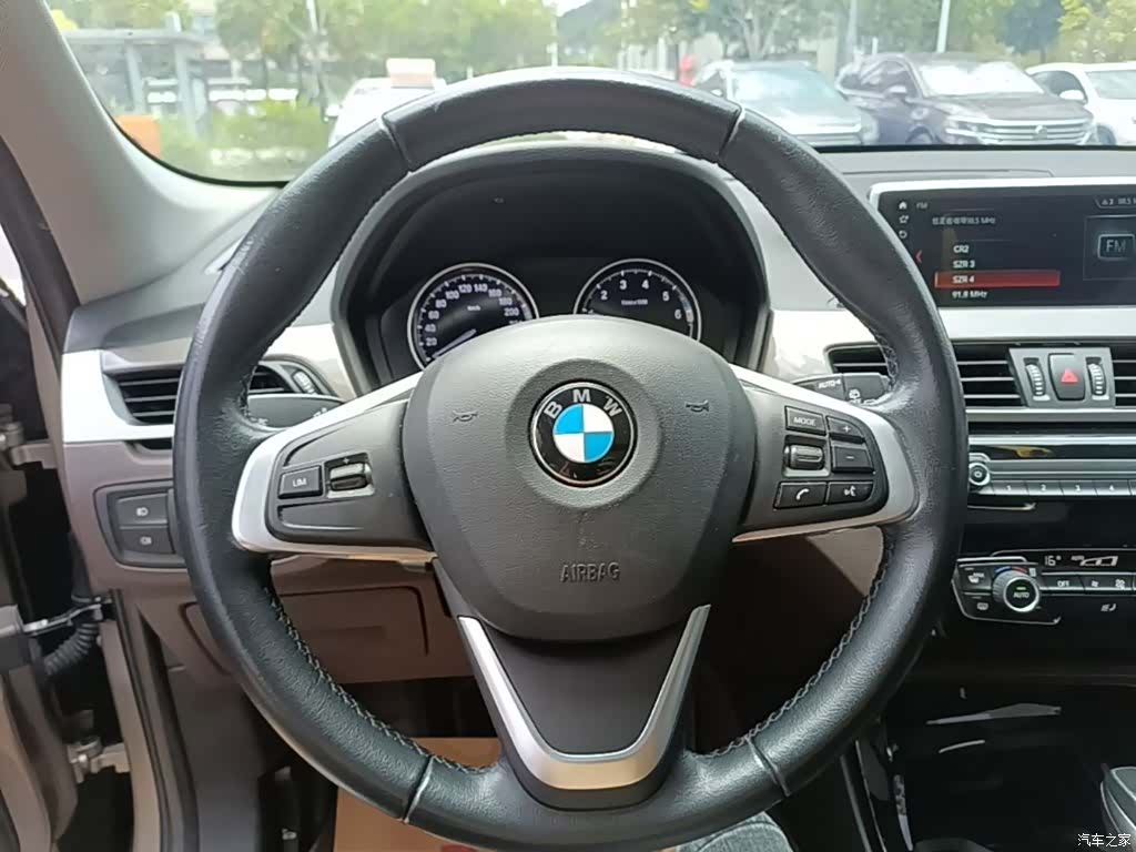 BMW X1, 2019 11