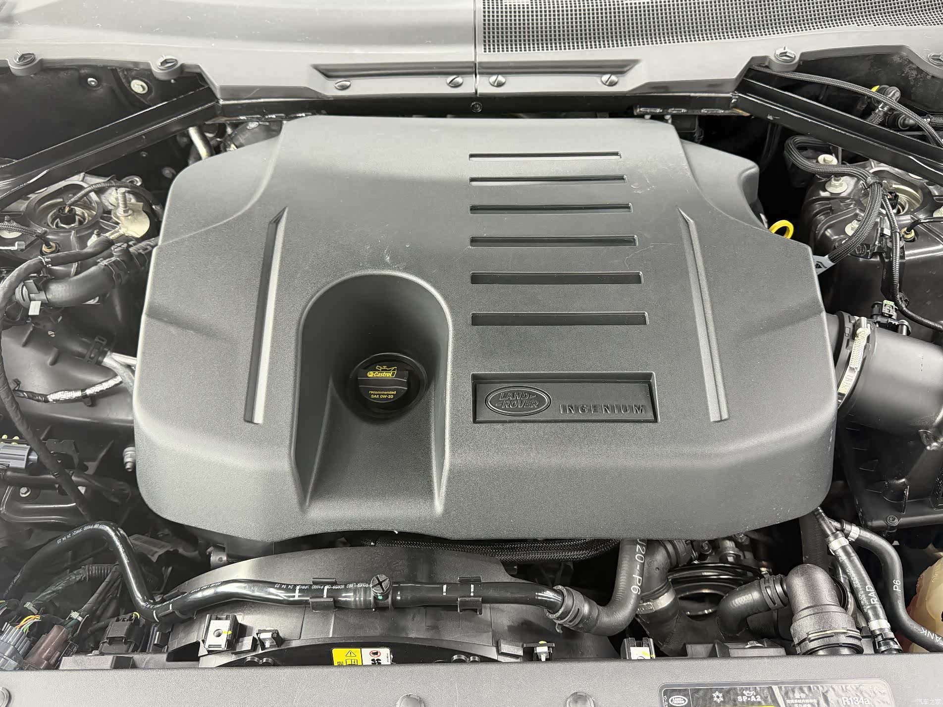 Land Rover Defender, 2023 22