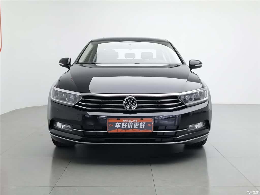 Volkswagen Magotan, 2019 3