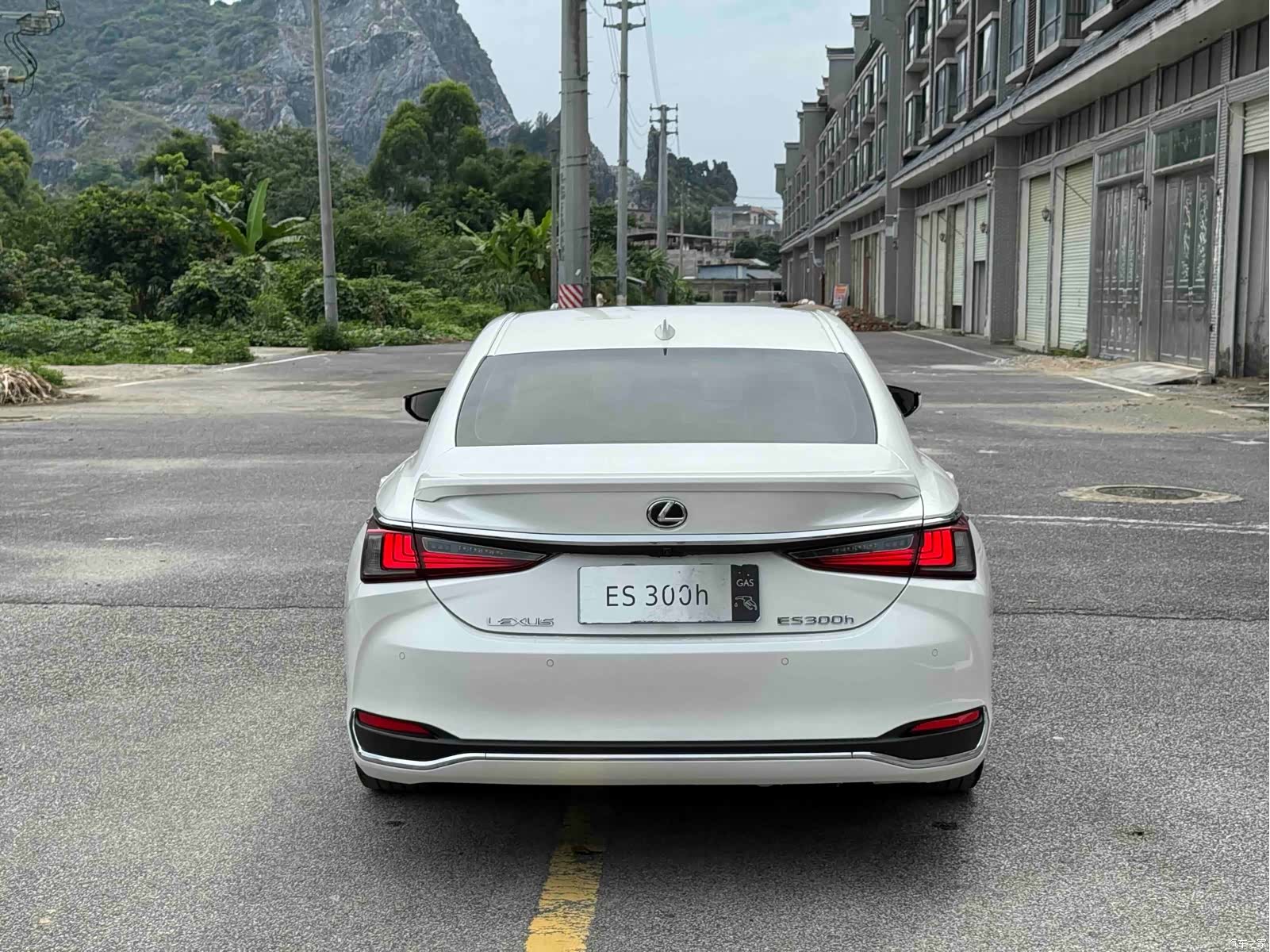 Lexus ES, 2021 8