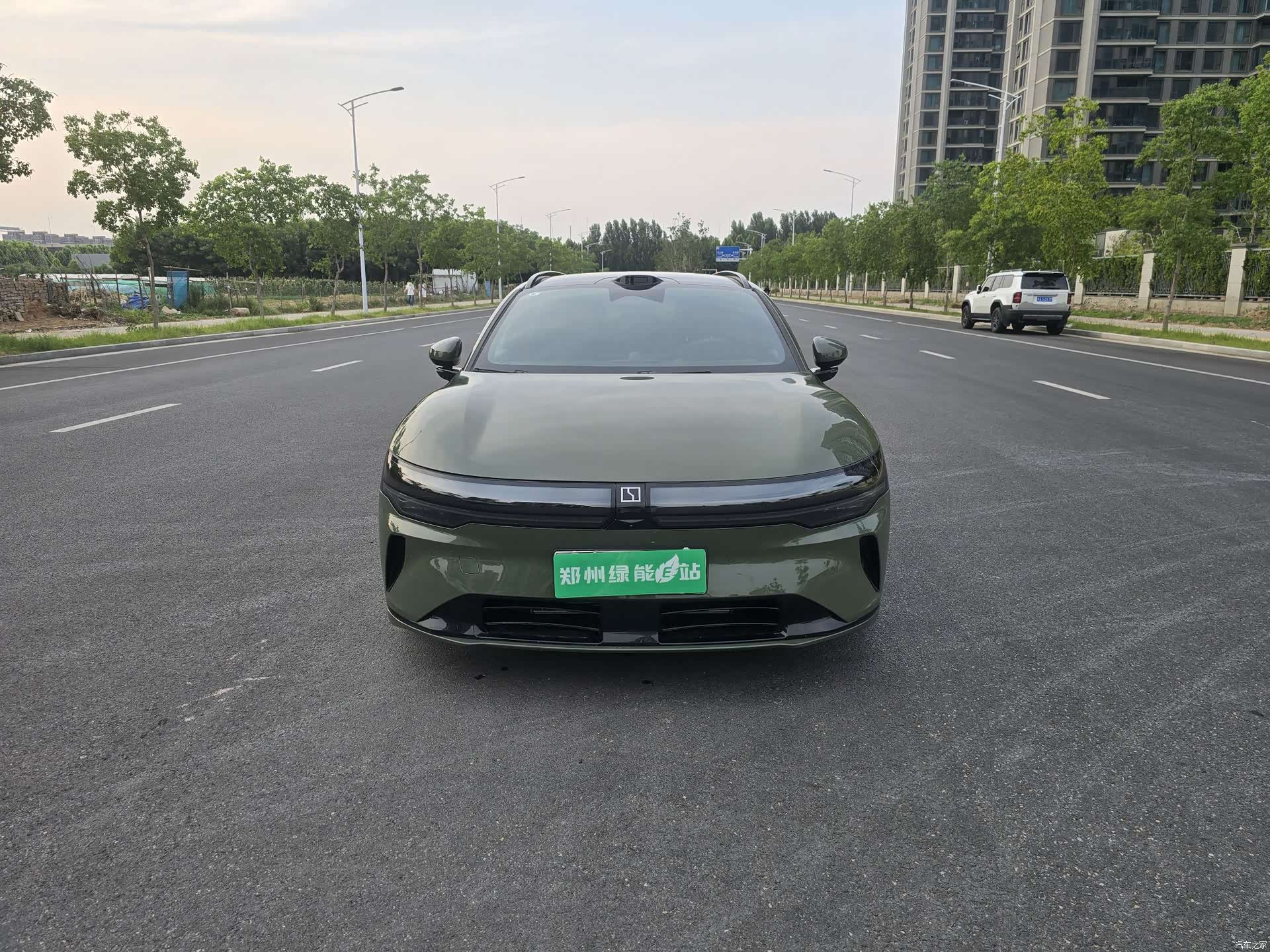 Zeekr 007, 2025 2