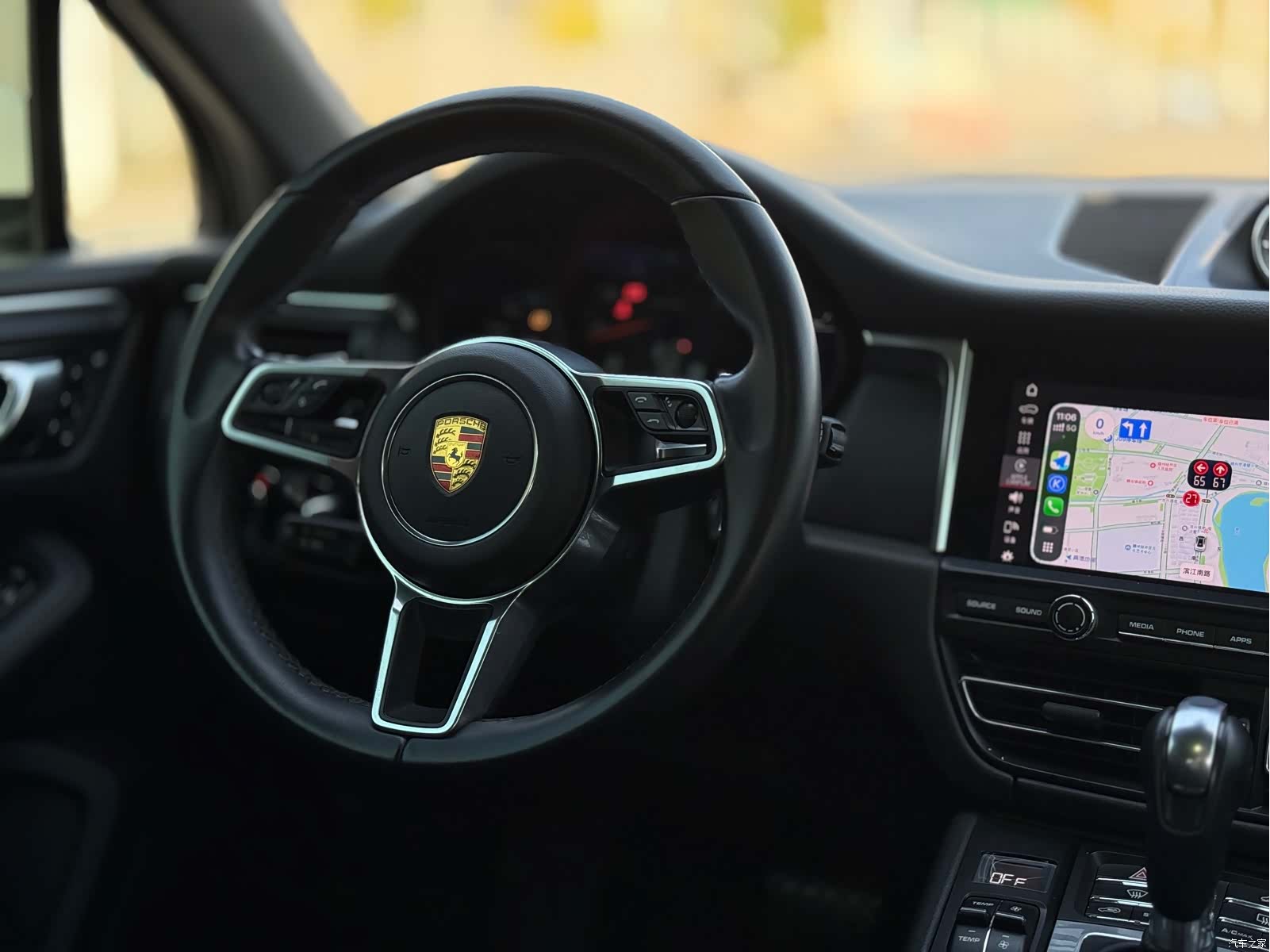 Porsche Macan, 2022 7