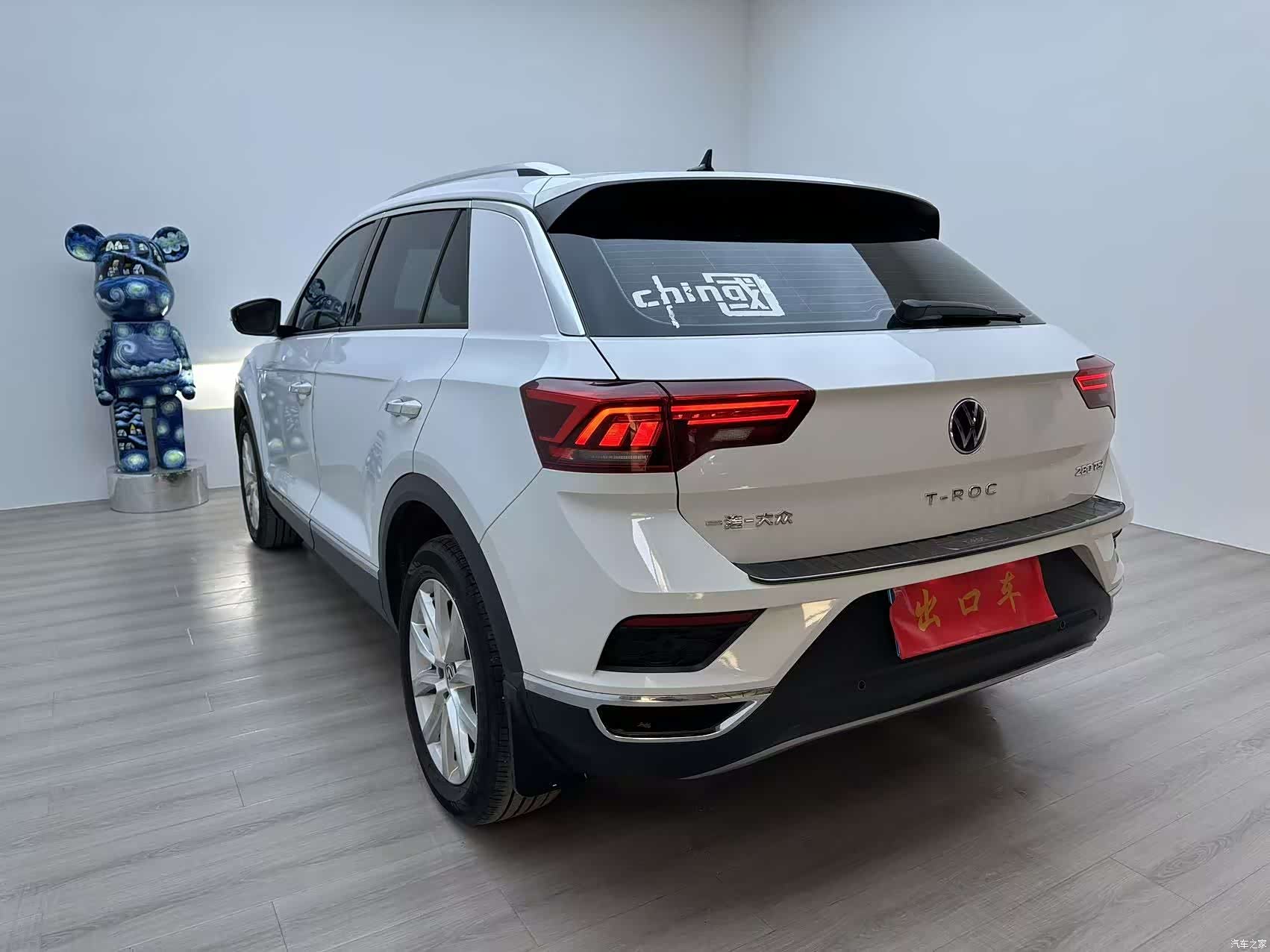 Volkswagen T-ROC, 2022 4