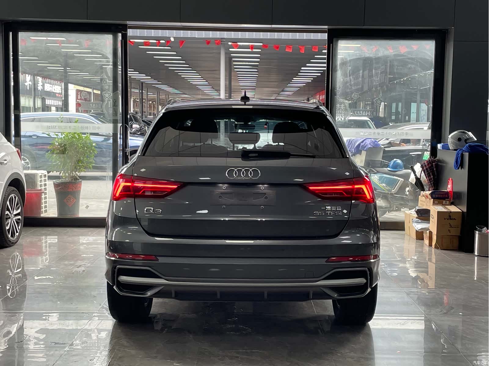 Audi Q3, 2022 14