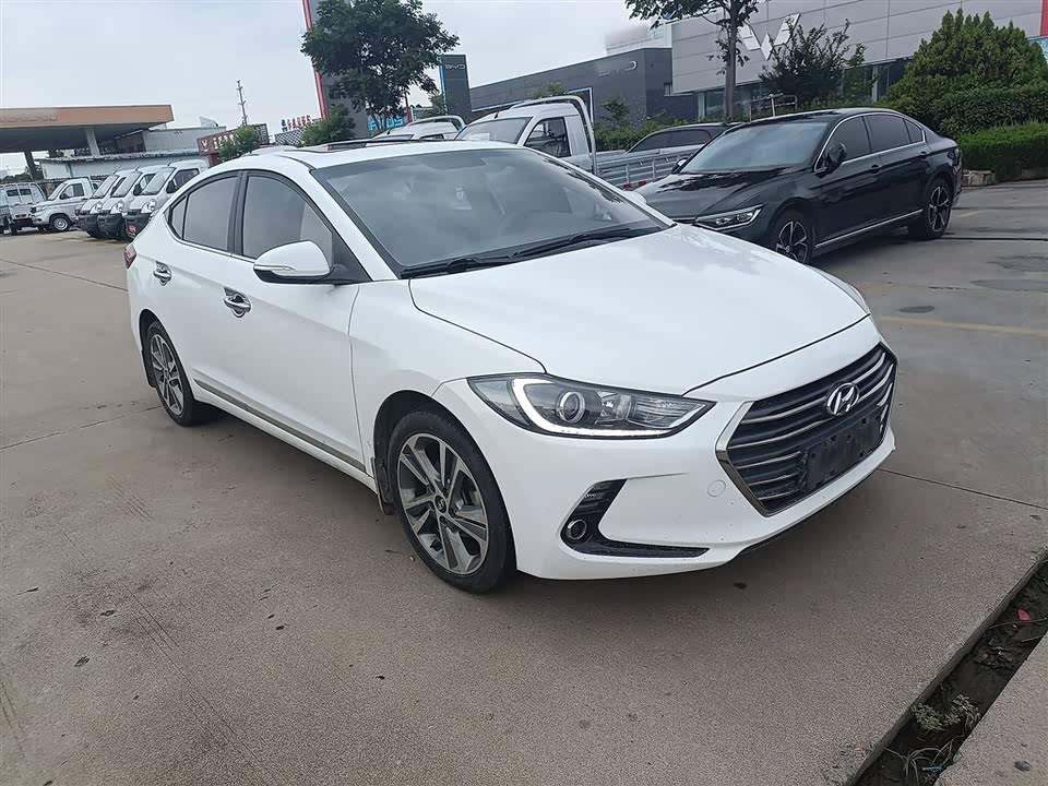 Hyundai Lead