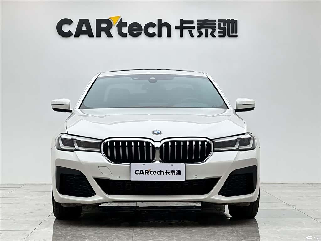 BMW 5 Series, 2022 7