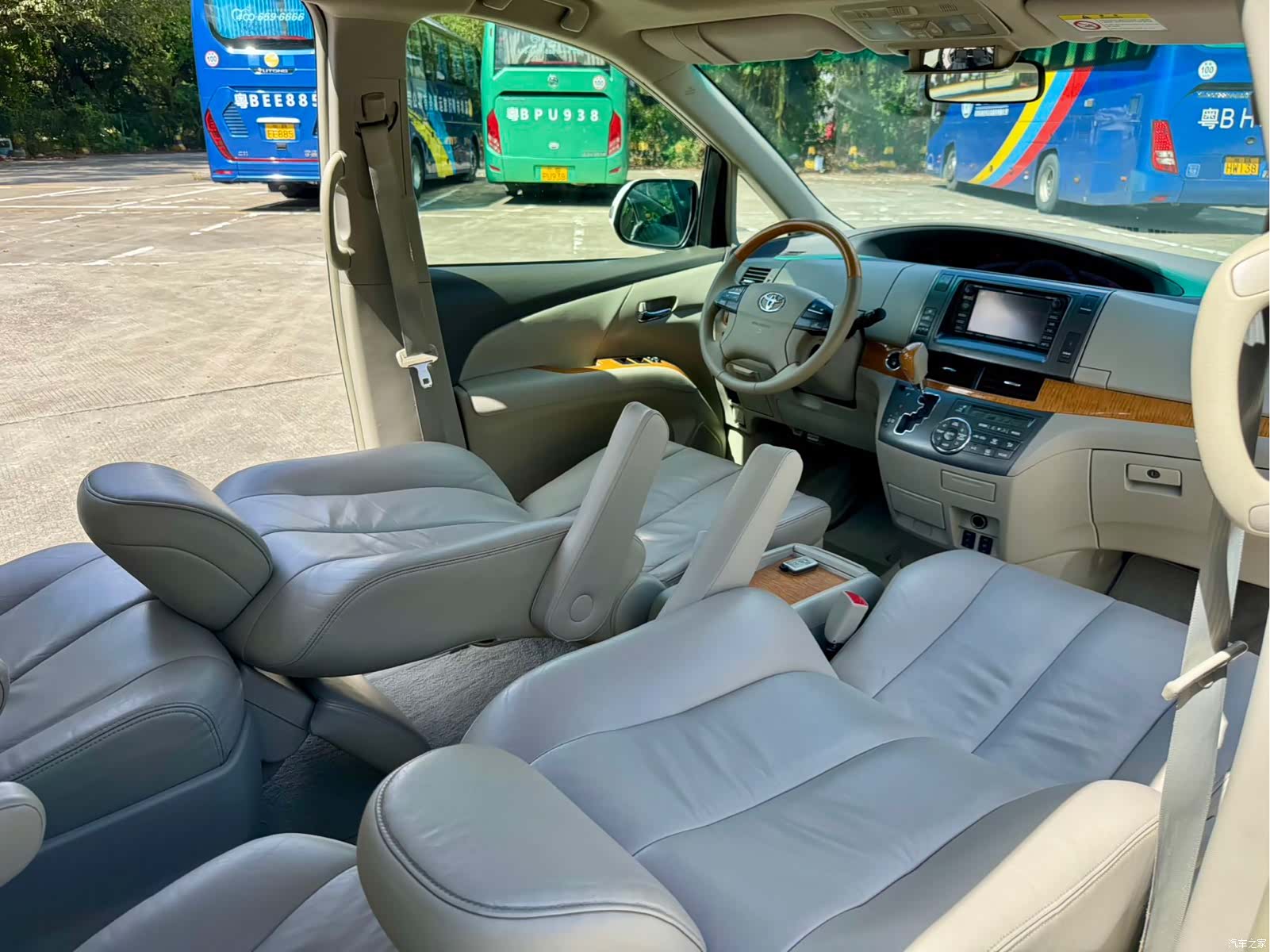 Toyota 7, 2012 6