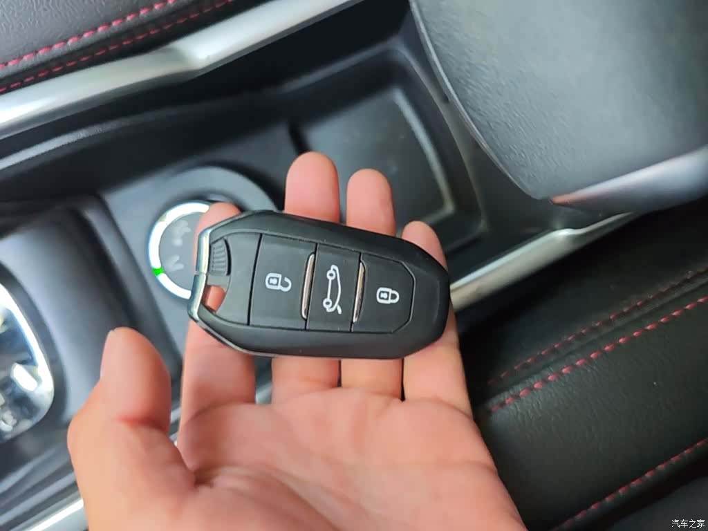 Citroen C3-XR, 2016 9