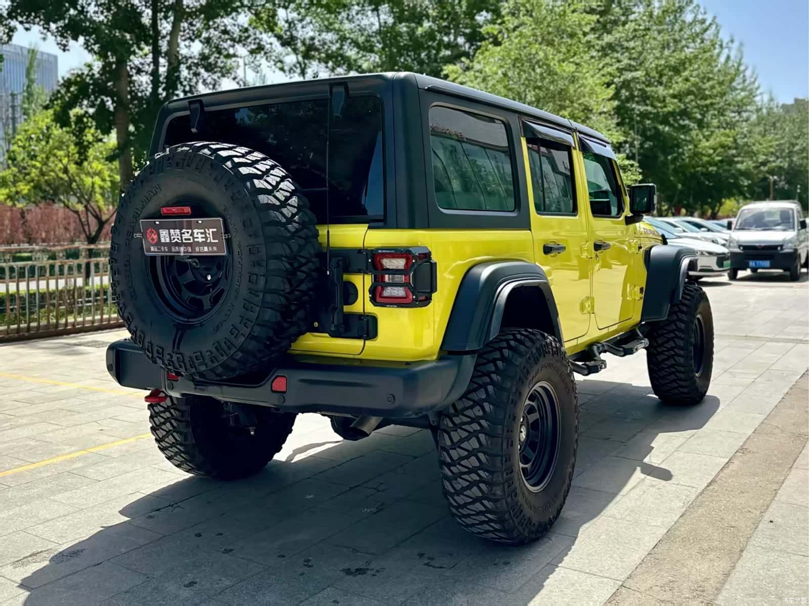 Jeep Wrangler, 2025 8