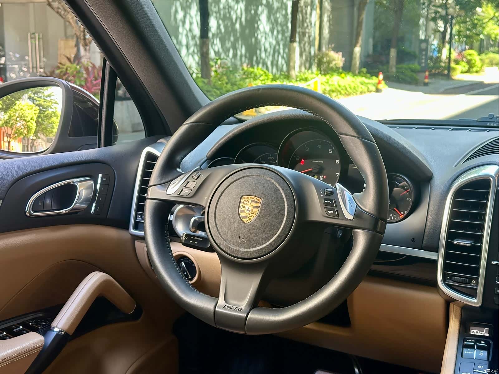 Porsche Cayenne, 2014 12