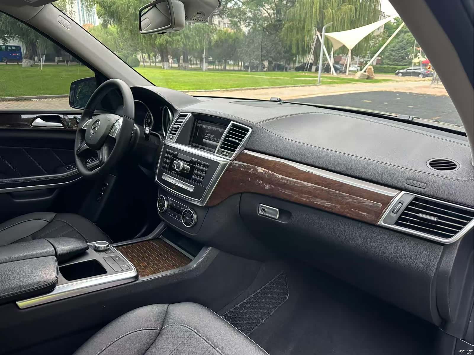 Mercedes-Benz GL-Class, 2013 11
