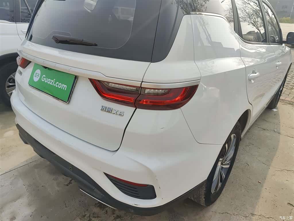 Geely X6, 2020 8