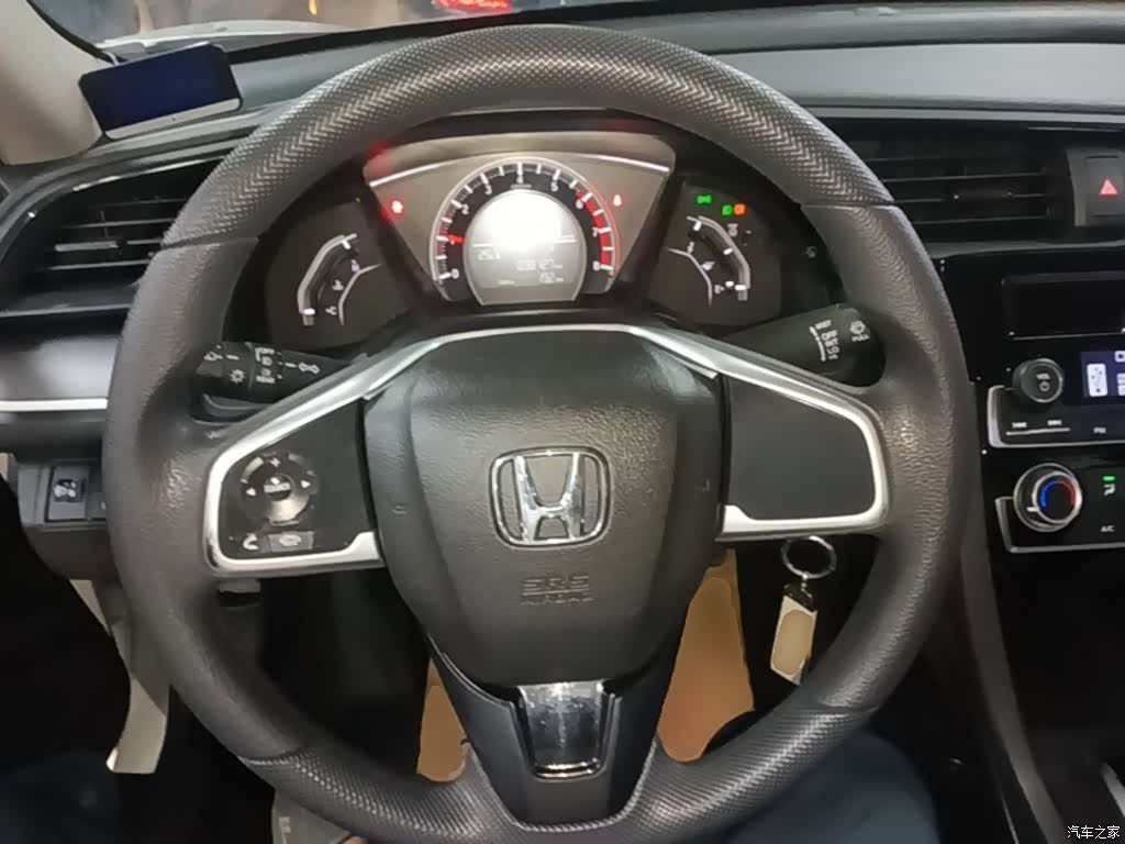 Honda Civic, 2017 11