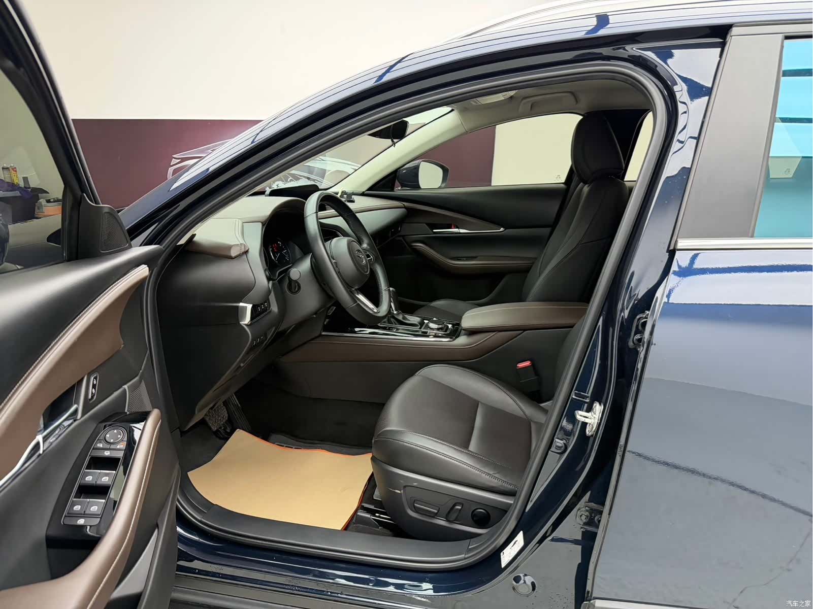 Mazda CX-30, 2022 7