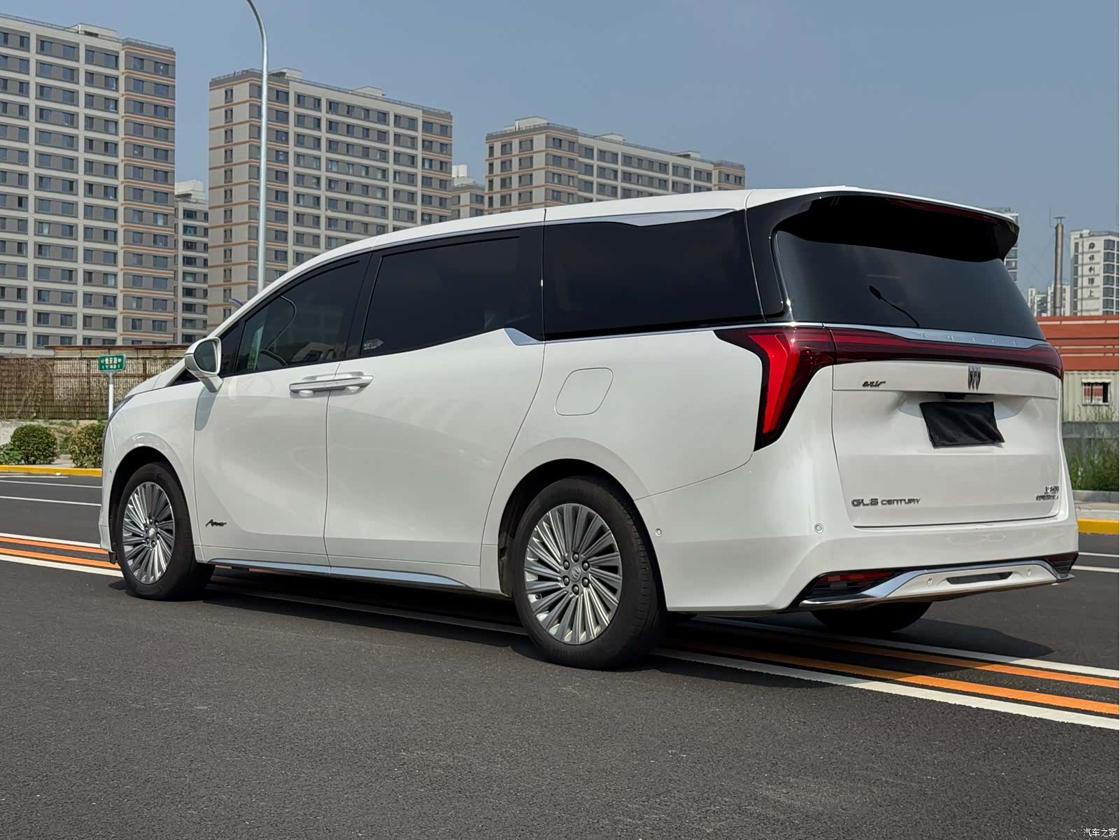 Buick Century, 2023 7