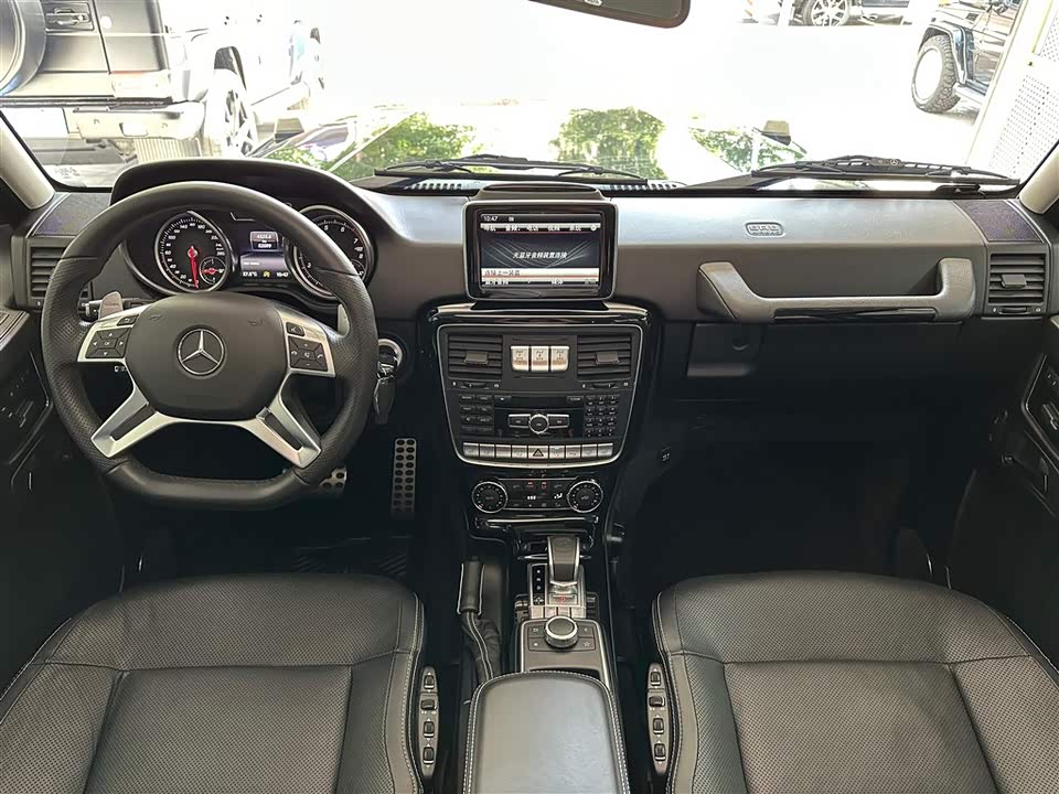 Mercedes-Benz G-class